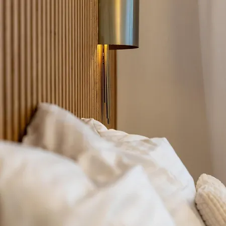 Апартаменты Luxury 2br - Old Town Center