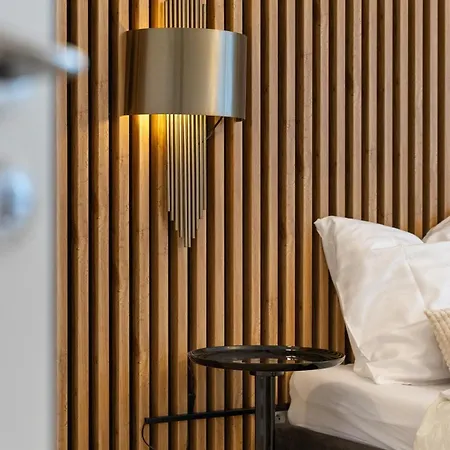 Апартаменты Luxury 2br - Old Town Center