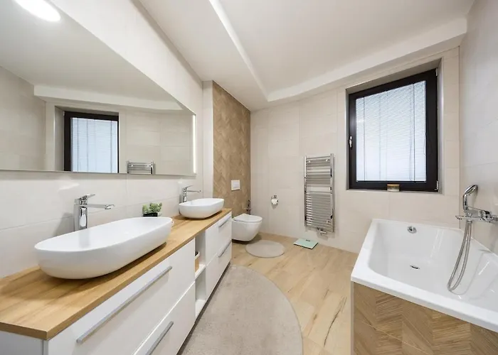 Appartement Luxury 2br - Old Town Center